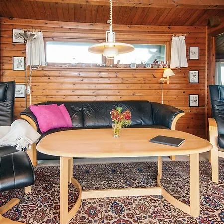 5 Person In Fanø