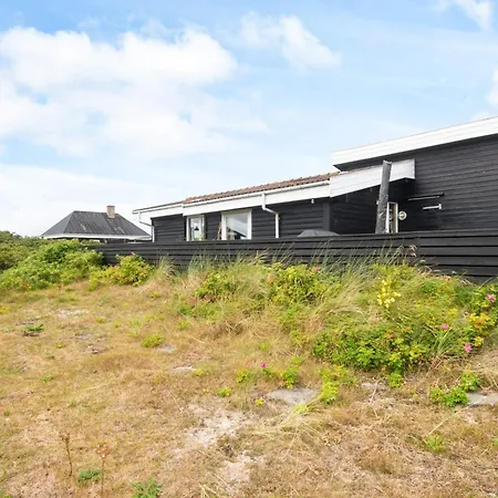 5 Person In Fanø